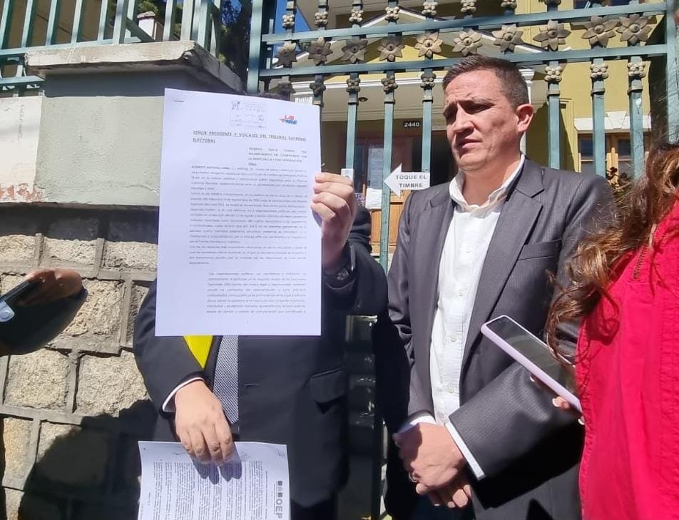 Guerra sucia en política por Alianza Libre