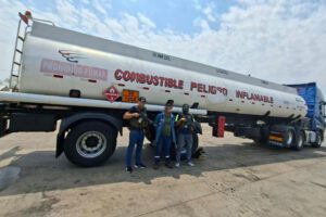 Intervienen camión cisterna con droga