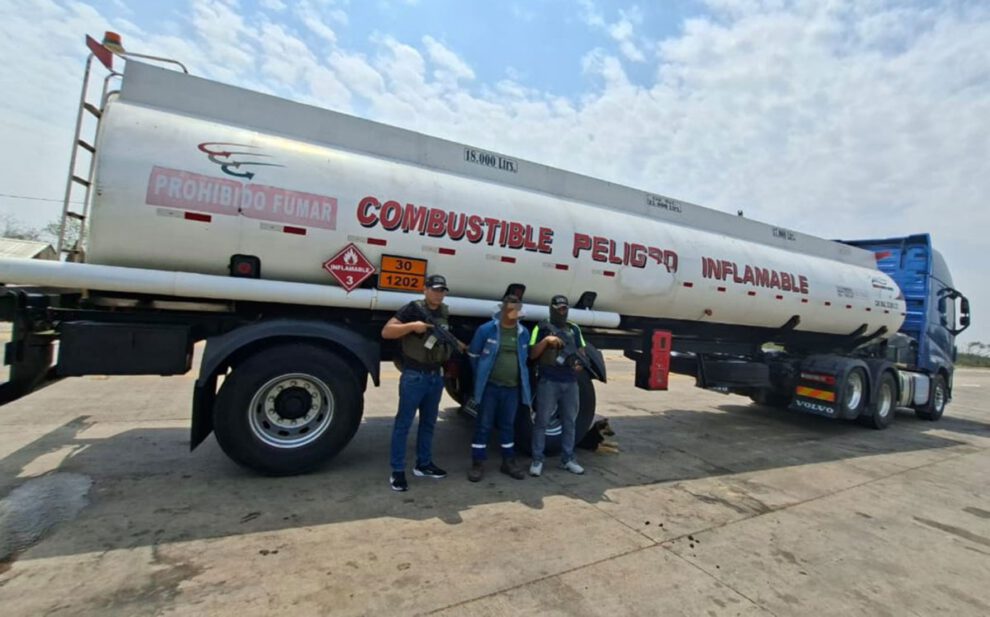 Intervienen camión cisterna con droga