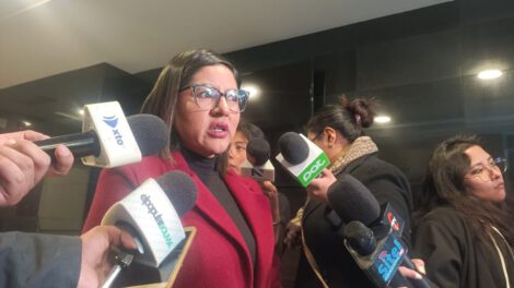 Lissa Claros pide al TSE sancionar a Edmand Lara por discurso agresivo