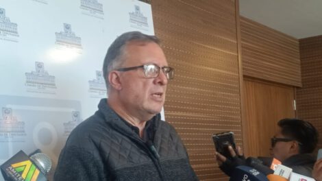 YPFB préstamo irregular denunciado por Carlos Alarcón