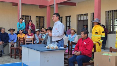 bombas antigranizo entregadas por el alcalde de Tarija