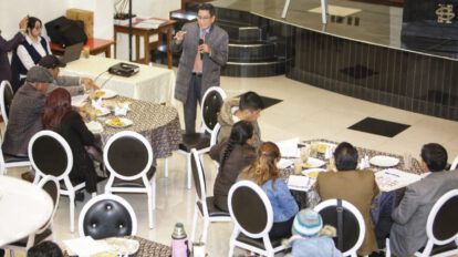 Agenda industrial en Oruro presentada por la CNI