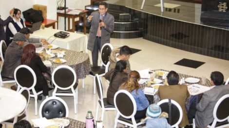 Agenda industrial en Oruro presentada por la CNI