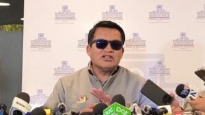 El diputado Renán Cabezas critica a Edmand Lara