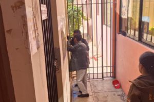 Aprehenden a exfuncionario por agresión a expareja en Sacaba