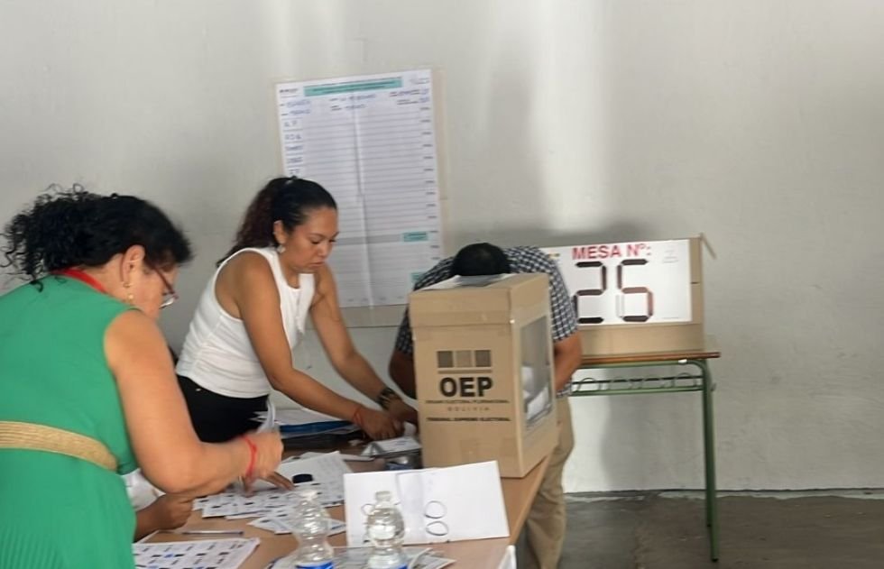 Empadronamiento electoral irregular de bolivianos en Valencia