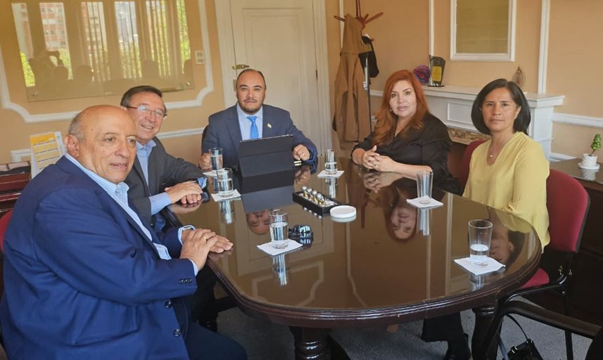 Asbora propone debates sin costo ante multas del TSE