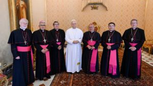 obispos de Bolivia con el Papa León XIV