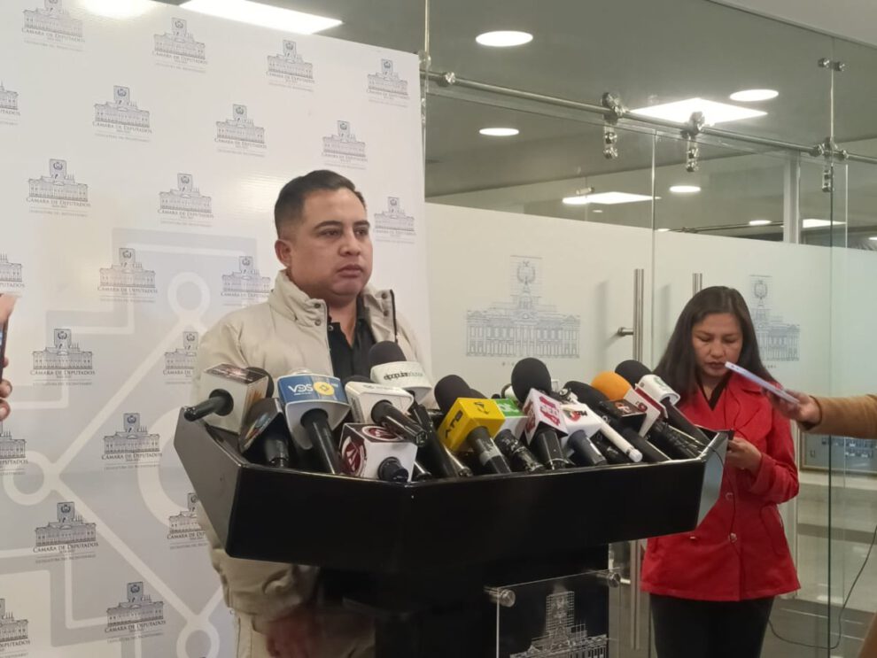 Investigación al hijo del presidente Luis Arce