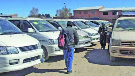 Regularización de vehículos indocumentados en Bolivia