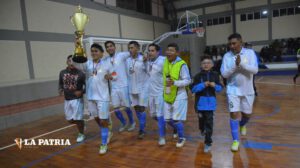 Laboratorio Químico VHSR campeón futsal