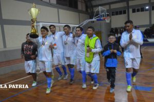 Laboratorio Químico VHSR campeón futsal