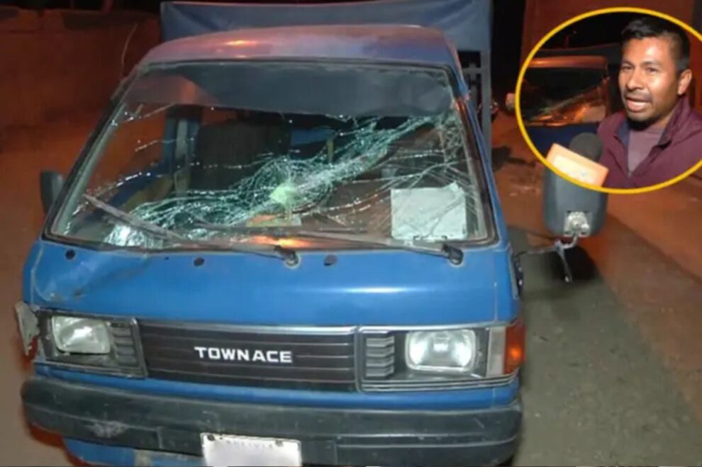 Poste se desploma sobre un motorizado en Colcapirhua