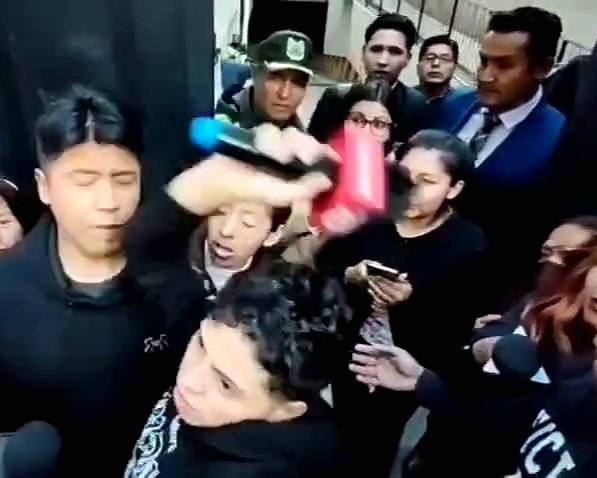 agresión de Percy Ríos a periodista