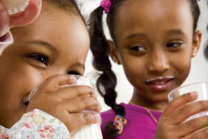 Día Mundial de la Leche Escolar promoviendo hábitos saludables