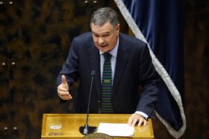 Regularización de migrantes bolivianos en Chile