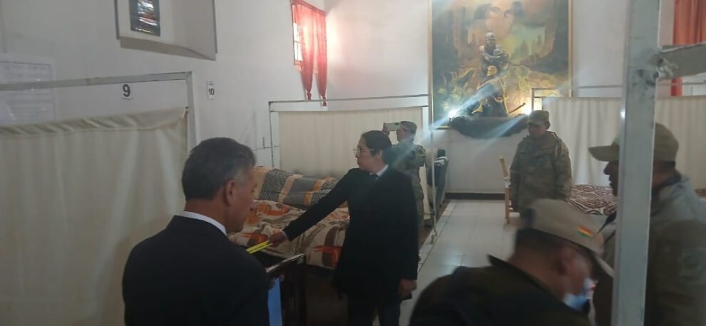 Investigación sobre la muerte de un conscripto durante su servicio militar en Oruro