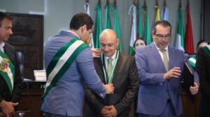 Cámara de Construcción de Santa Cruz recibe condecoración especial