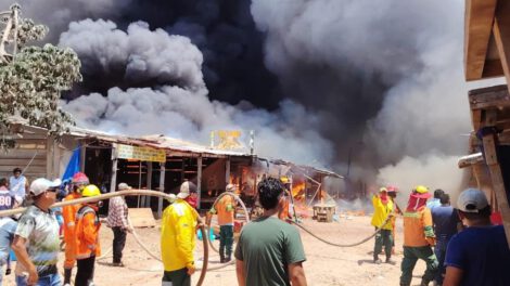 Incendio en la feria de Ascensión de Guarayos