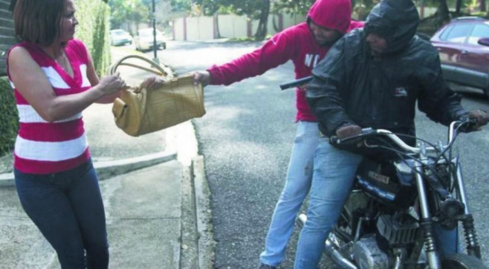 Robo agravado en Tarija