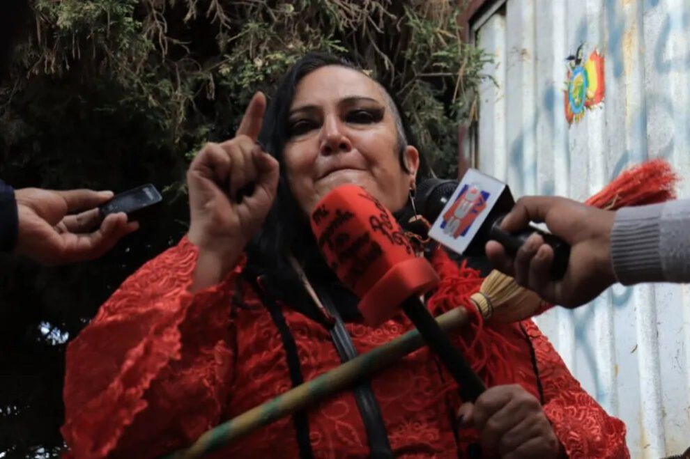 debate presidencial moderado por María Galindo