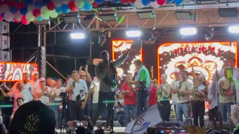 Tuto Quiroga promete asfaltar ruta La Paz–Pando