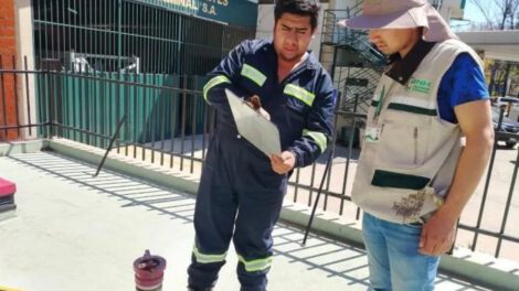 Calidad de la gasolina en análisis por transportistas