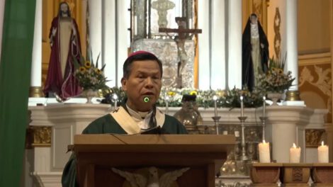 Arzobispo pide no utilizar ni engañar a los pobres