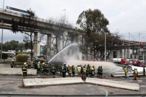 Explosión de camión de gas en México