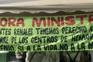 Falta de pagos a centros de diálisis en Santa Cruz