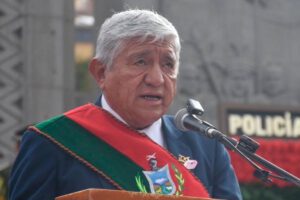 Cierre de Emapa propuesto por el alcalde Iván Arias