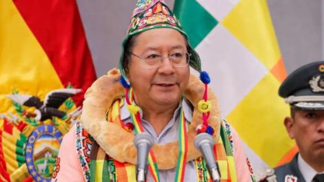 El Presidente Luis Arce promueve la movilización social para defender obras públicas