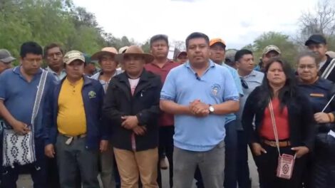 Nación Guaraní cierra ruta internacional a Argentina