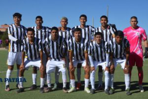 Oruro Royal recupera la punta en la Primera A