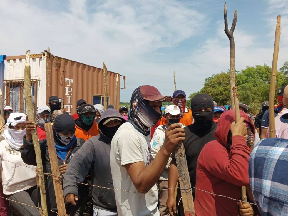 Avasallamiento en Santa Cruz, encapuchados irrumpen propiedad