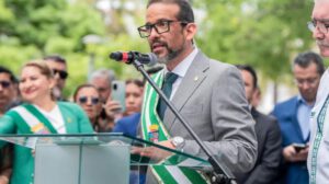 Luis Fernando Camacho, Gobernador de Santa Cruz