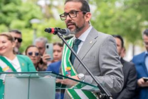 Luis Fernando Camacho, Gobernador de Santa Cruz