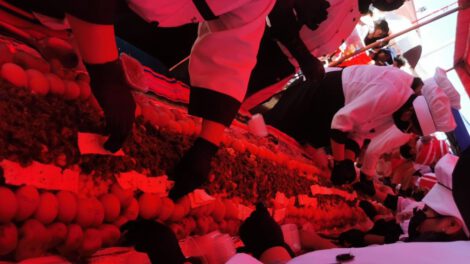 Oruro establece un nuevo récord con el charquekán más largo del mundo