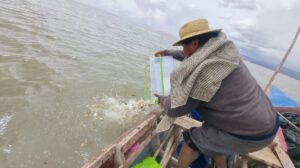 Ritual de los Urus del lago Poopó para pedir agua