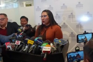 Caso Banco Fassil y su impacto en la campaña electoral