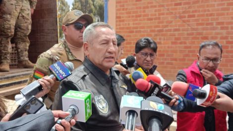 Contrabando en Bolivia afectado por operativos de interdicción