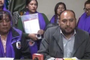 Agresiones de choferes a mujeres taxistas en Ciudad Satélite