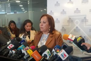 Informe sobre viaje a EE.UU. de la diputada María Ester Góngora