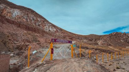 Cerro San Pedro protegido con cerco perimetral