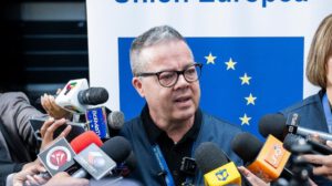 Observadores de la UE en la segunda vuelta electoral en Bolivia