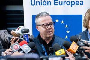 Observadores de la UE en la segunda vuelta electoral en Bolivia