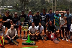 Noelia Zeballos se capacita en el Curso Regional para entrenadores de tenis