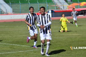 Oruro Royal Club busca liderar el torneo de la Primera A