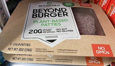 Parlamento Europeo prohíbe términos de carne para alimentos vegetales